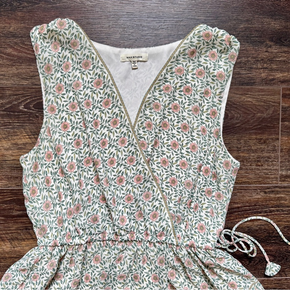 MAX STUDIO Floral Dress Medium - Picture 3 of 8